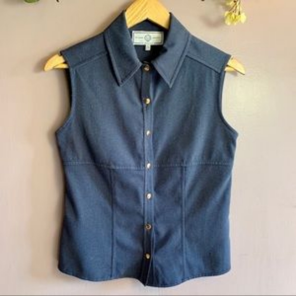 ST. JOHN BUTTON UP VEST - Picture 3 of 7